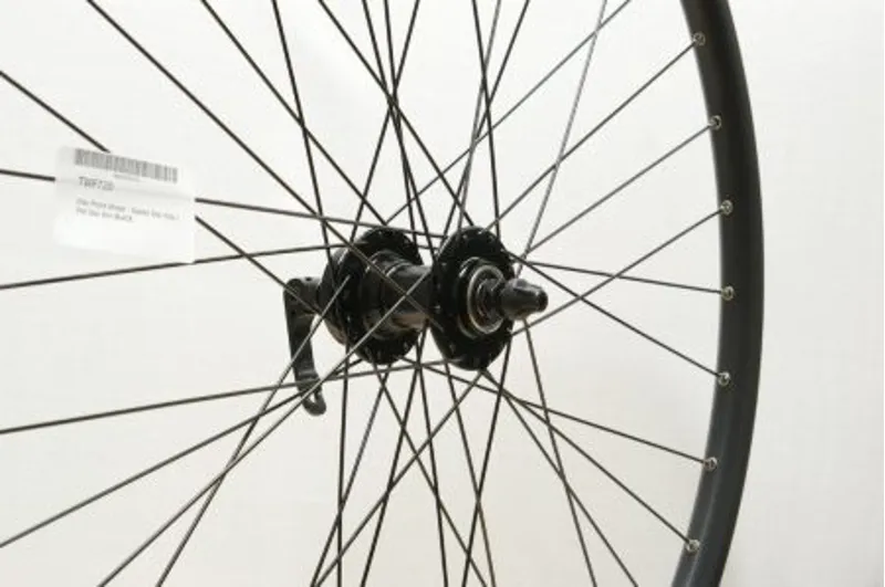 27.5 Rear wheel Screw on